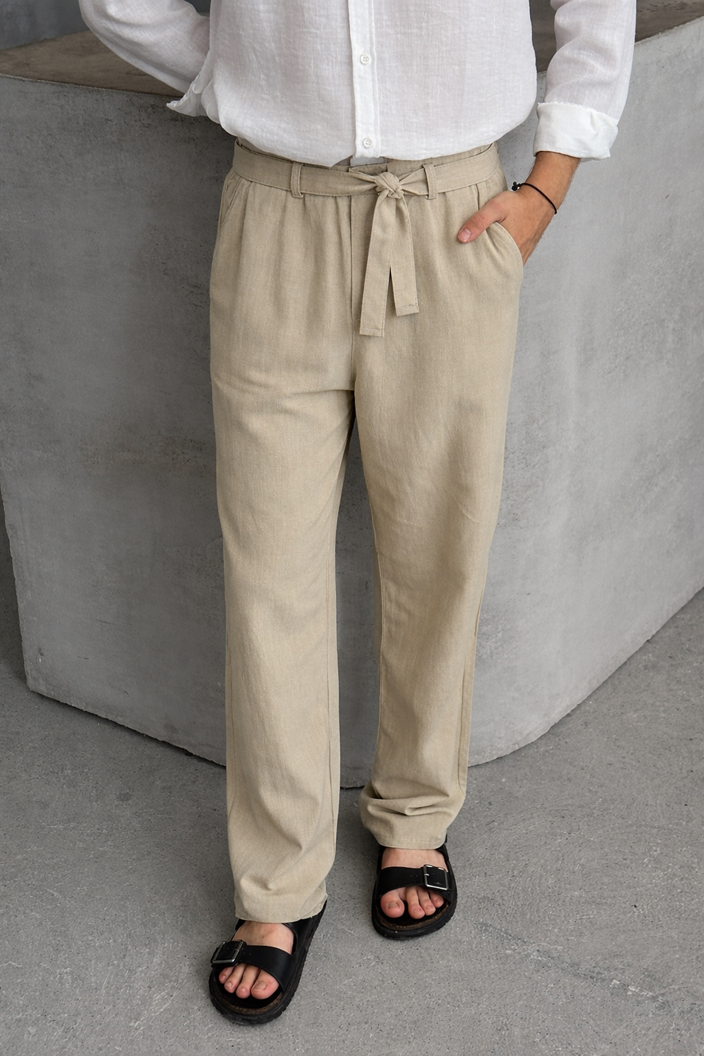 MUD BROWN BELT LINEN TROUSERS