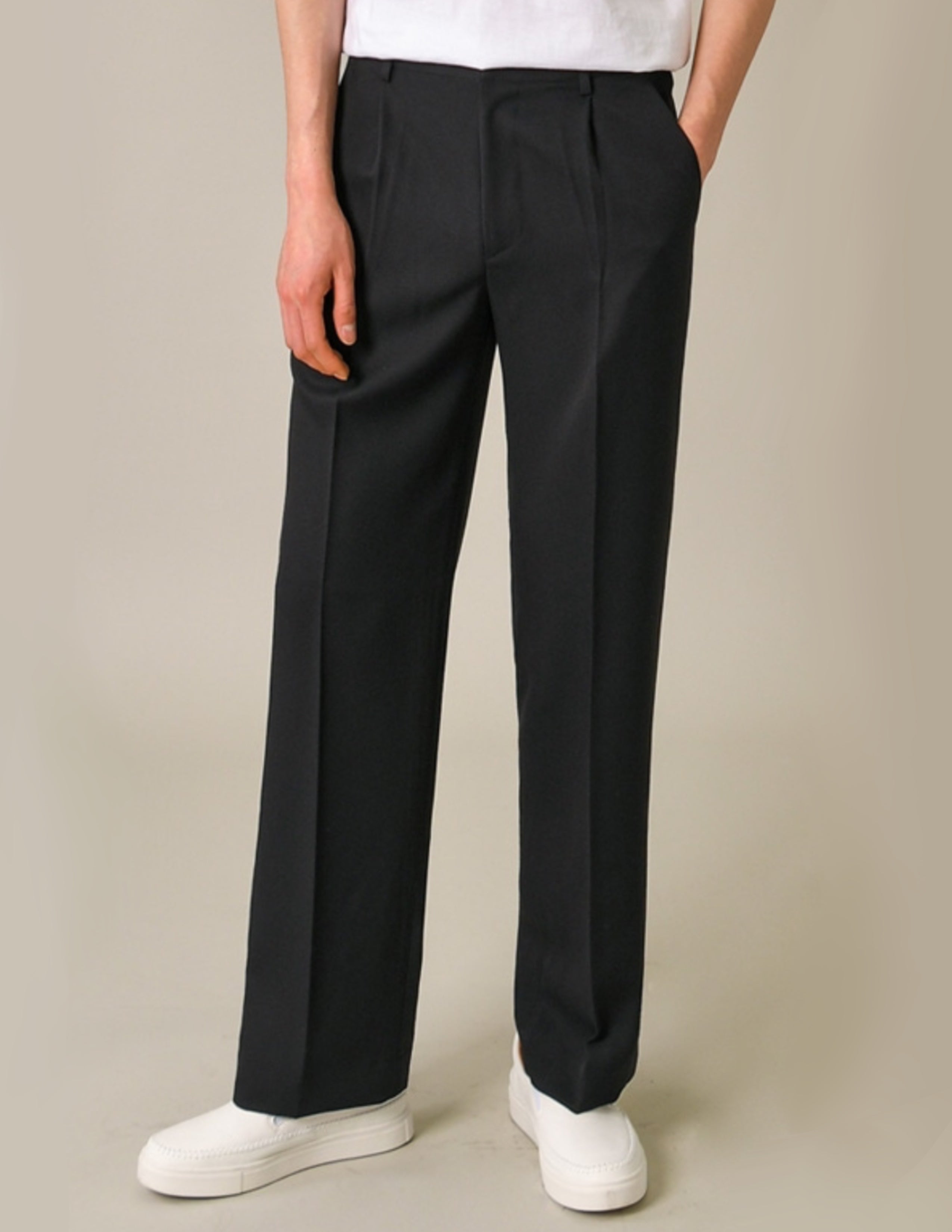 Black Japanese pants