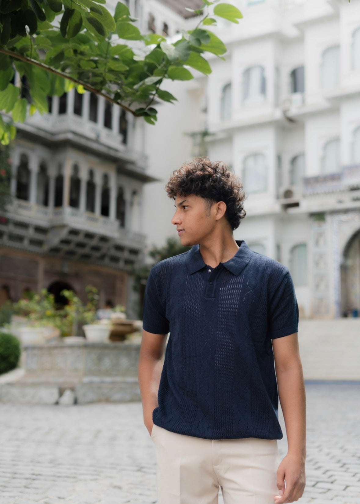 BLUE POINTED POLO