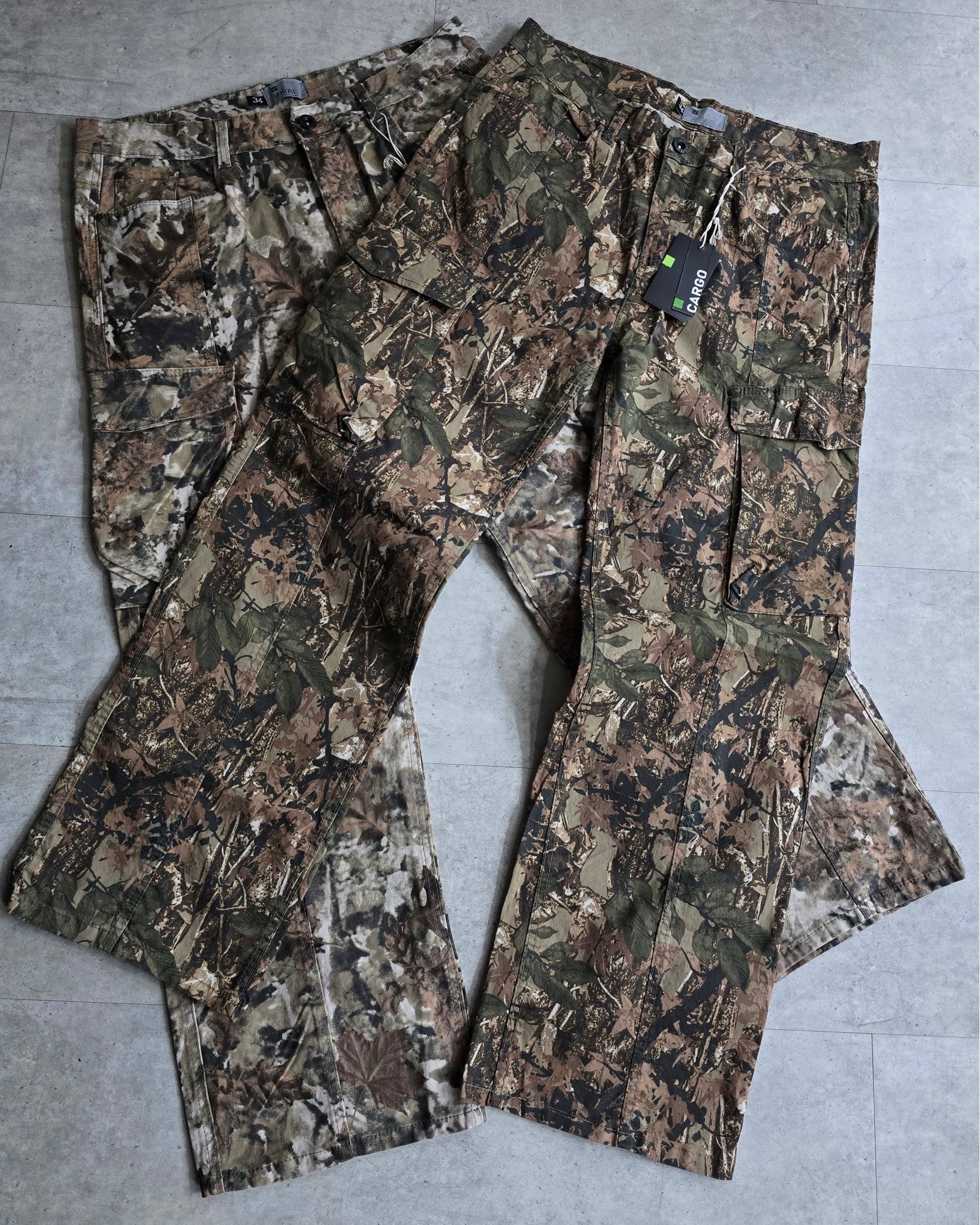 CAMOUFLAGE MILITARY CARGOS