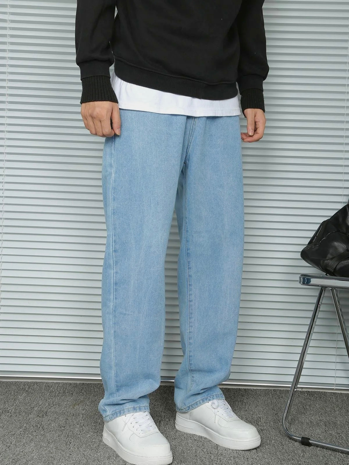 LIGHT BLUE DENIM