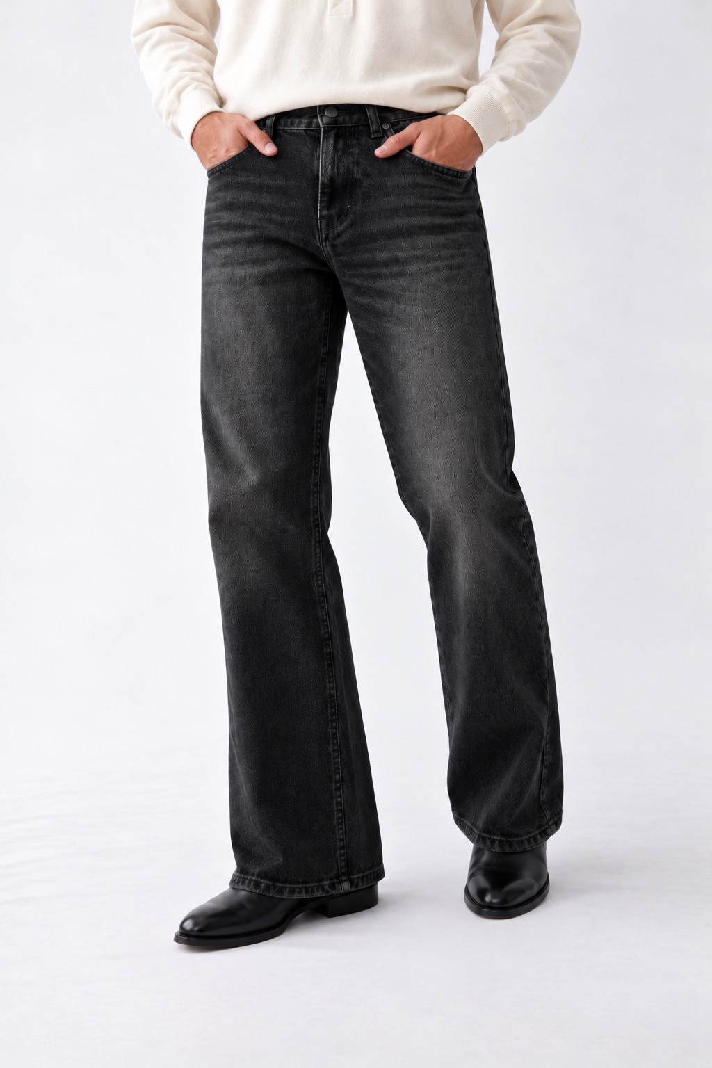 BLACK BOOTCUT DENIM