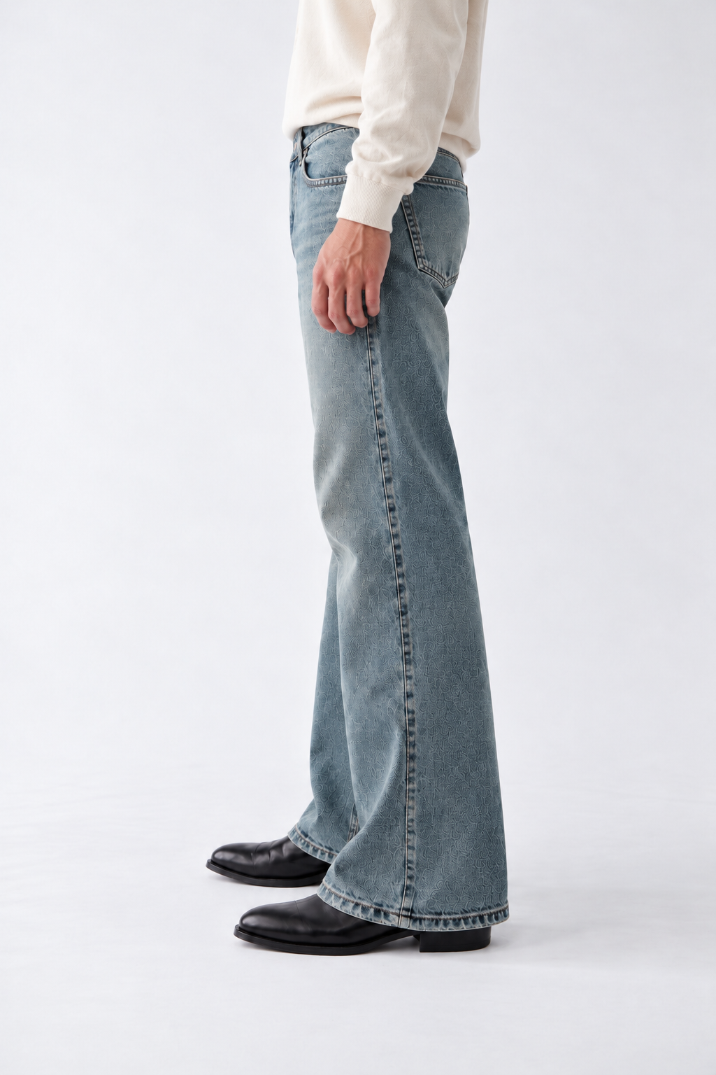 VINTAGE BLUE BOOTCUT DENIM