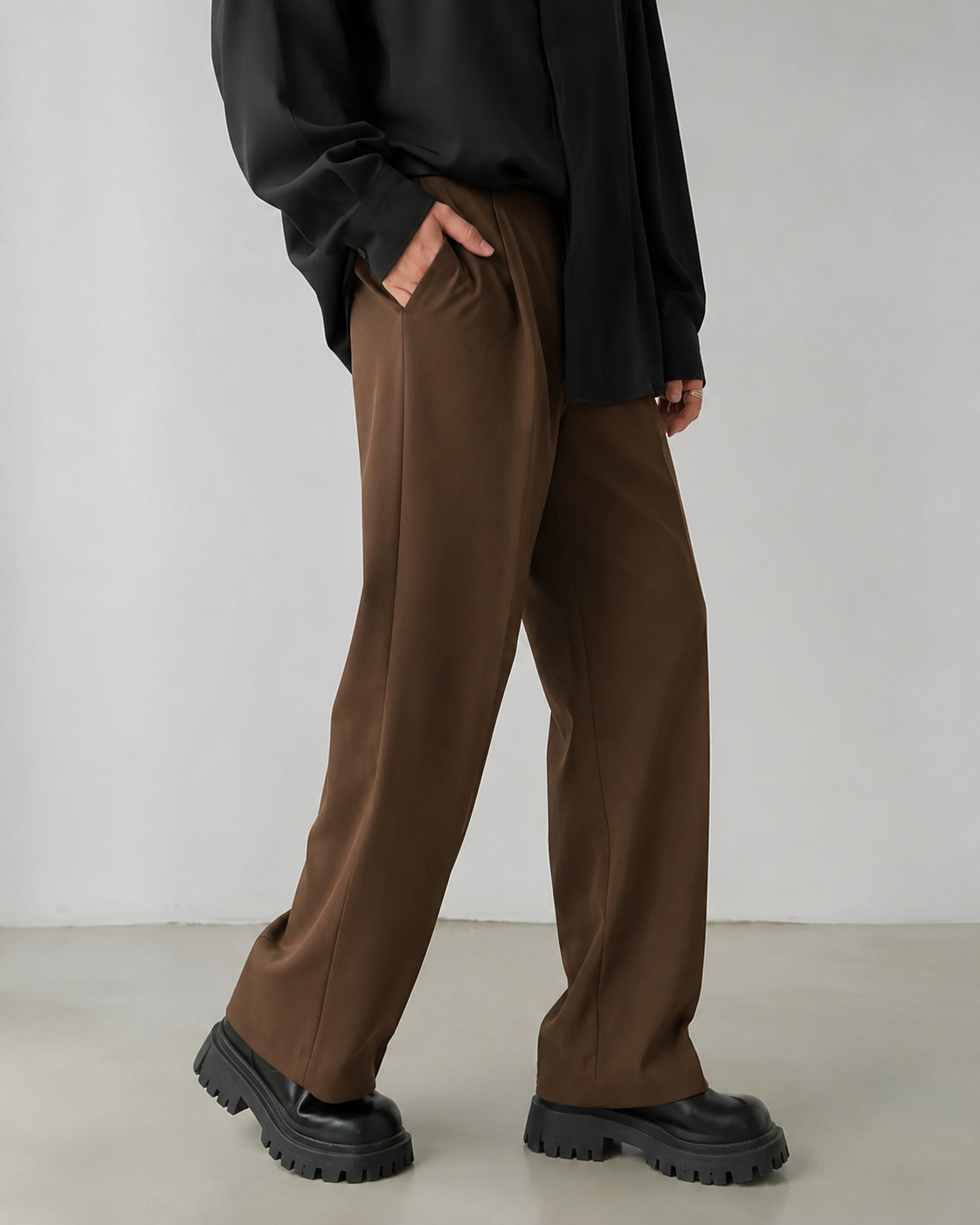 MUD BROWN JAPANESE PANTS